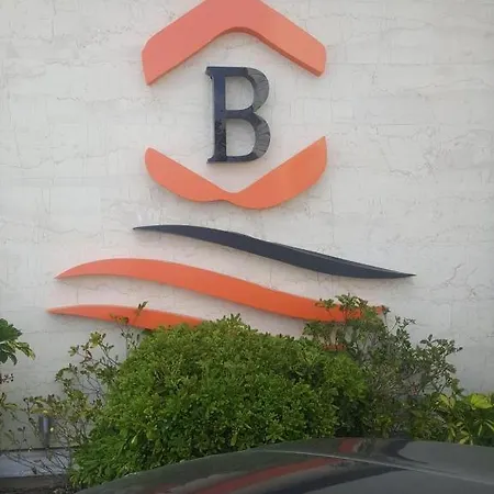Bera فندق